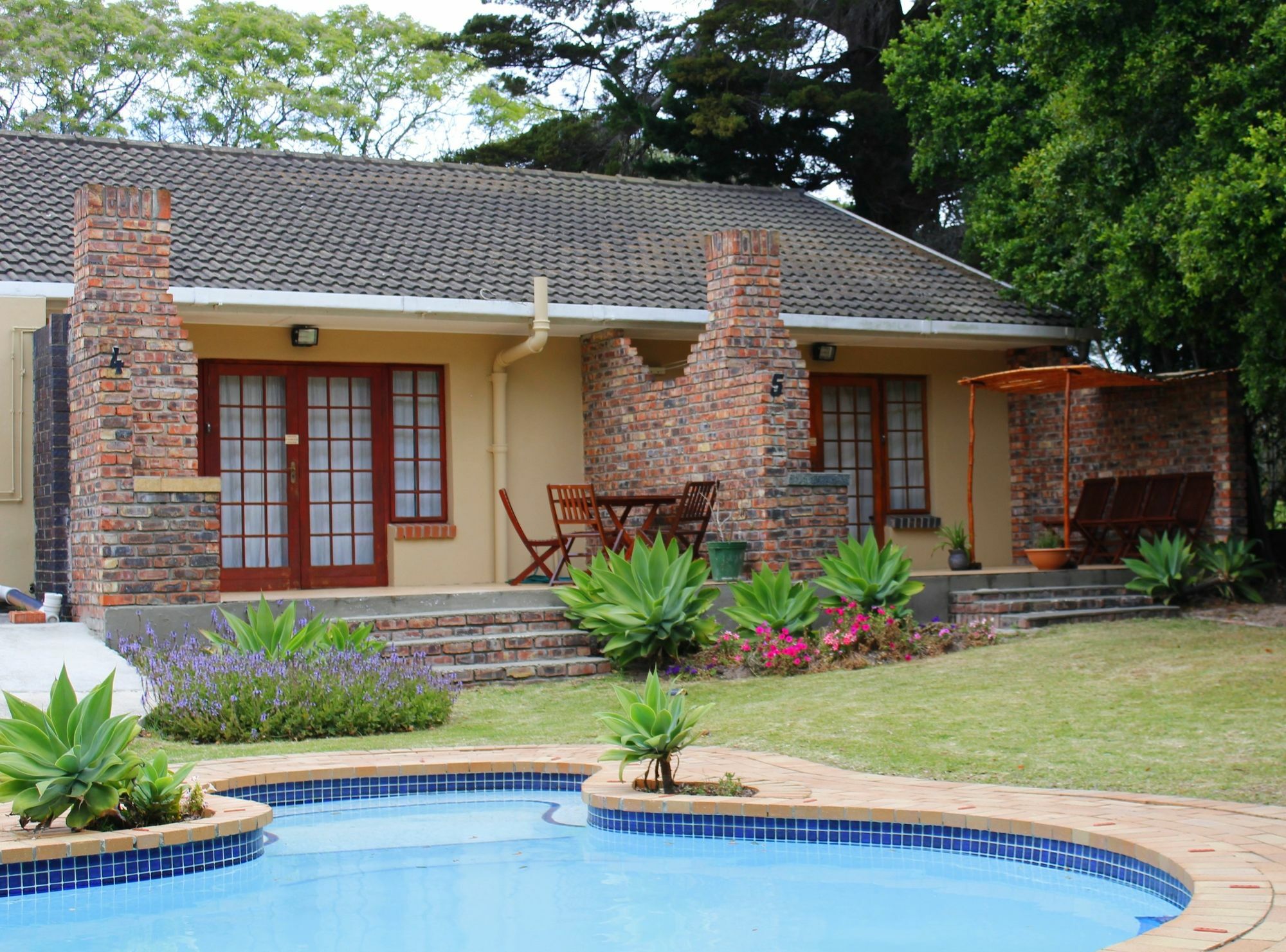 African Aquila Guest Lodge Glendinningvale Kültér fotó